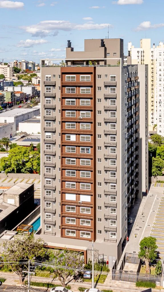 Fachada aérea do Connect João Wallig na Av. João Wallig, Passo d'Areia, Porto Alegre